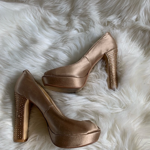 MICHAEL Michael Kors Shoes - Michael kors gold satin peep toe heels